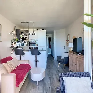 Vue Mer, Piscine, Free Parking , Théoule-sur-Mer France